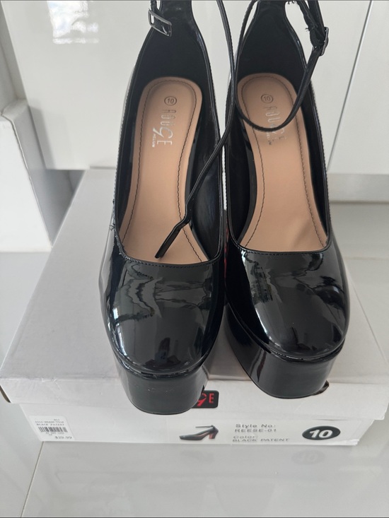 Rouge! Shoes - Rouge! Black Patent Platform Mary Jane Pumps